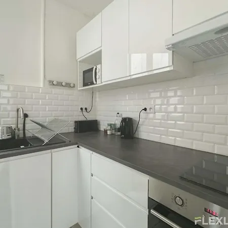 Flexliving - - Pasteur * Paris